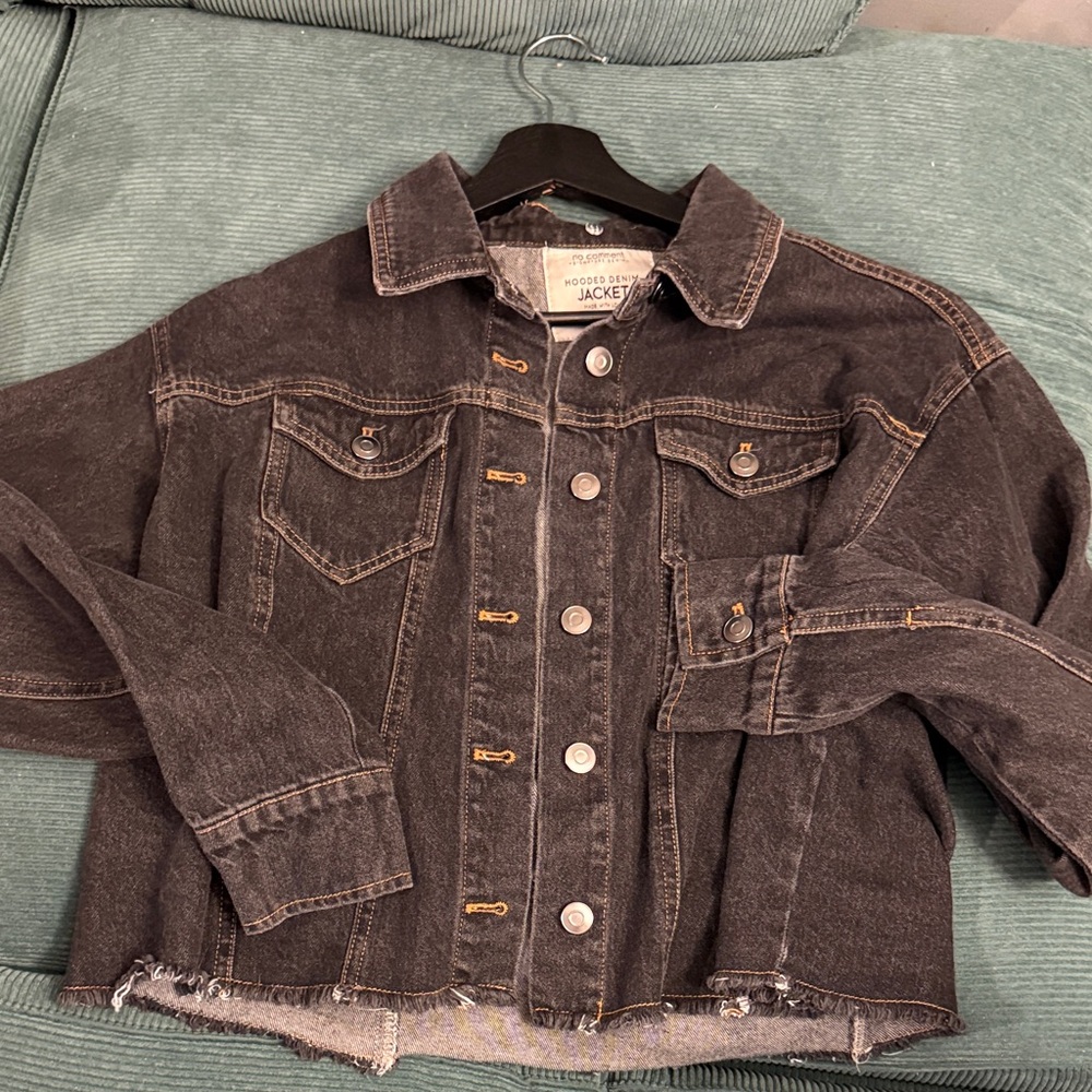 Trendy Black Denim Jacket